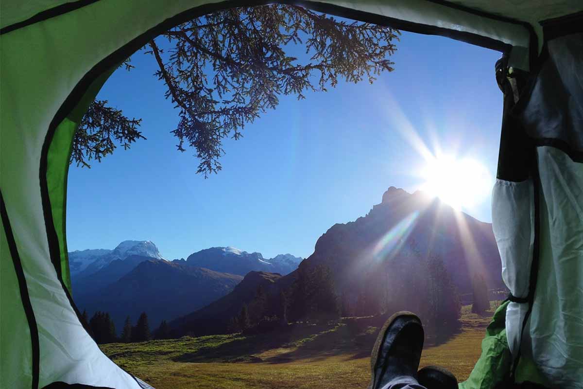 Le destinazioni più cool dove campeggiare (e godersi la natura)