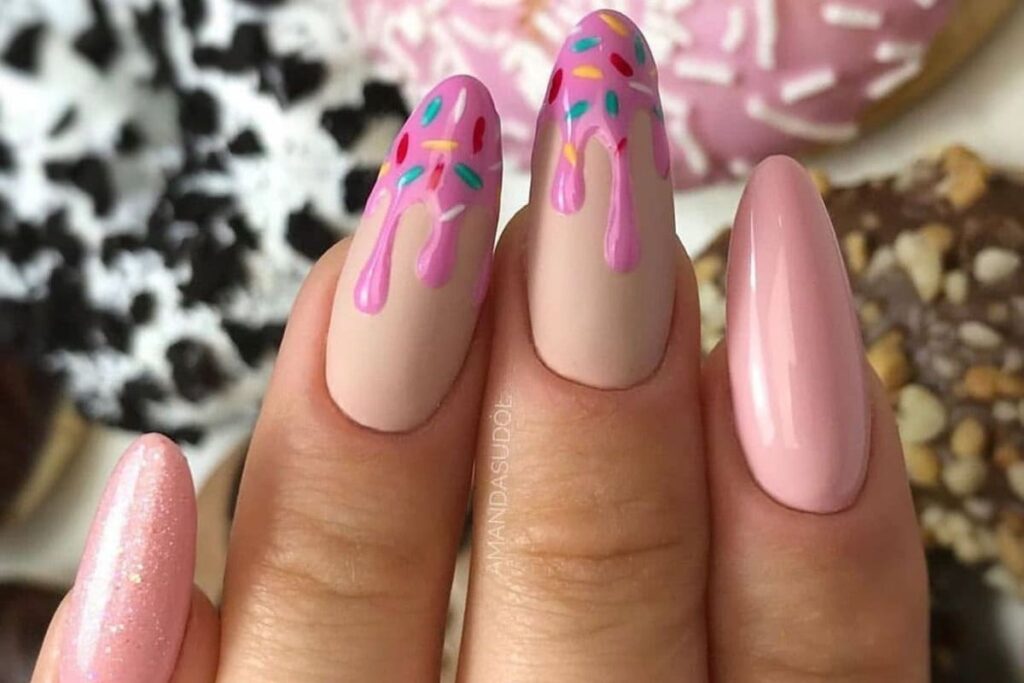 Ice Cream Manicure nei toni del rosa -