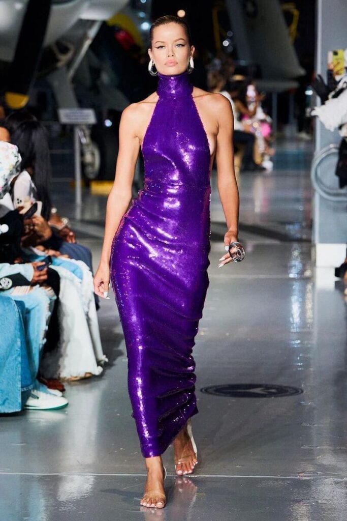 Abito lungo in paillettes viola Laquan Smith, New York Fashion Week