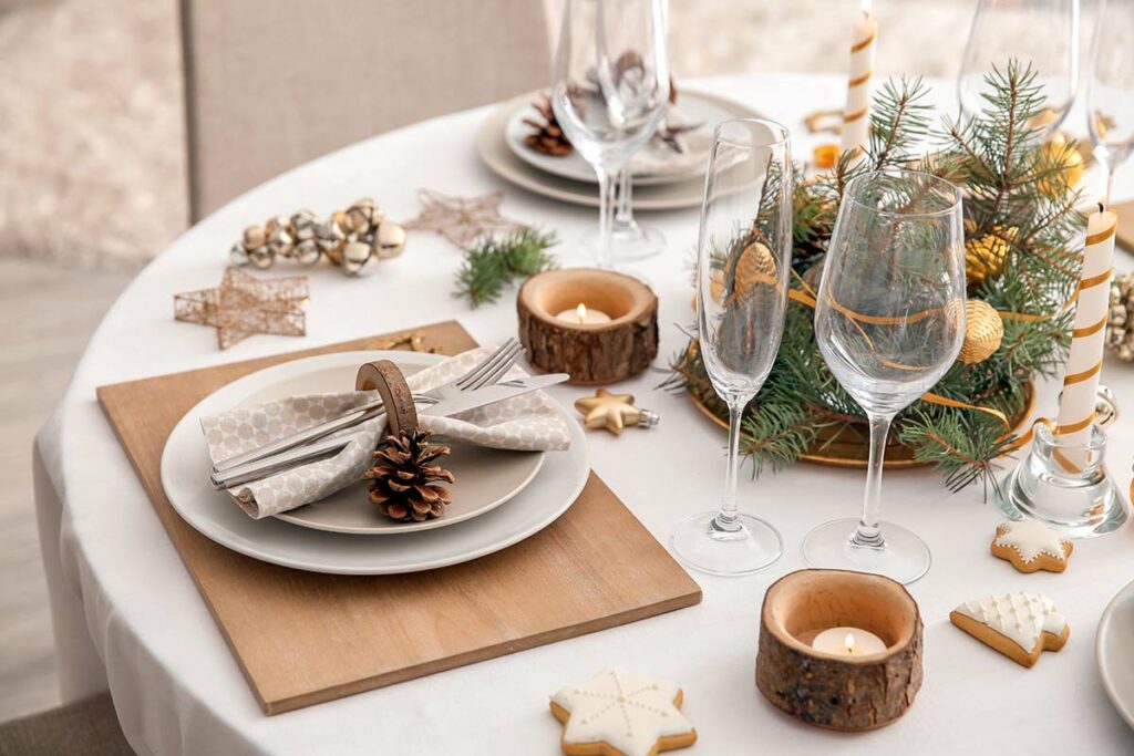 Tavola imbandita per Natale