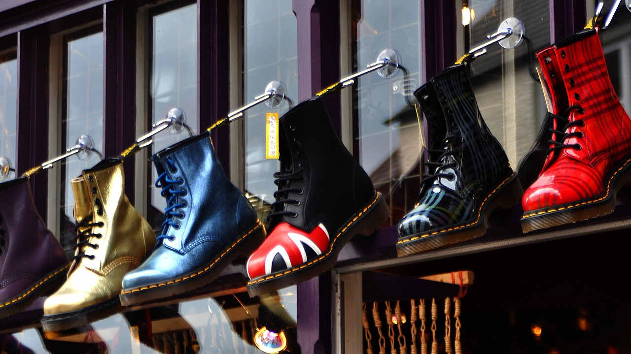 Come indossare le Dr Martens: 3 look da copiare