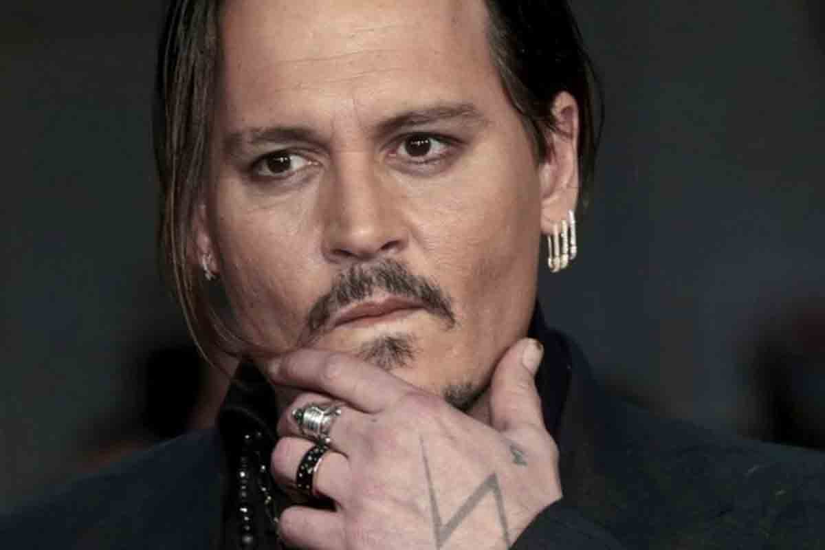 Johnny Depp di nuovo single: altro drama documentary in arrivo?