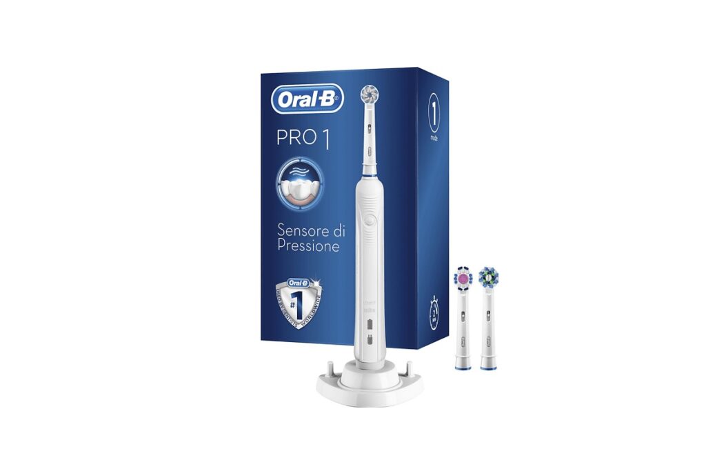 confezione con spazzolino elettrico oral b