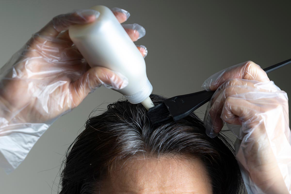 Tinta per i capelli senza ammoniaca: è la scelta giusta per coprire i capelli bianchi?