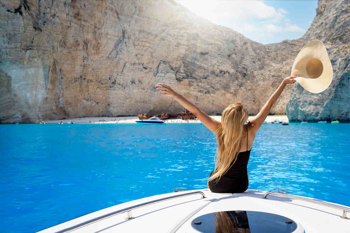 Visita la Grecia: cosa ne dici delle vacanze in yacht?