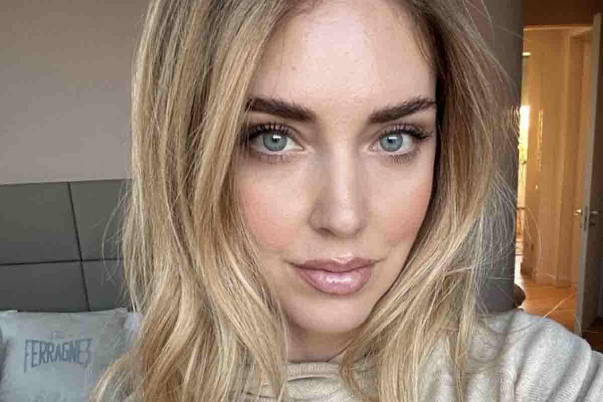 Chiara Ferragni devolve il cachet di Sanremo, ma non convince lei