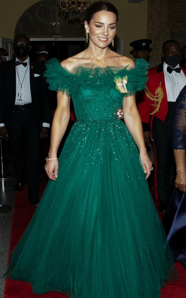 Kate Middleton look elegante