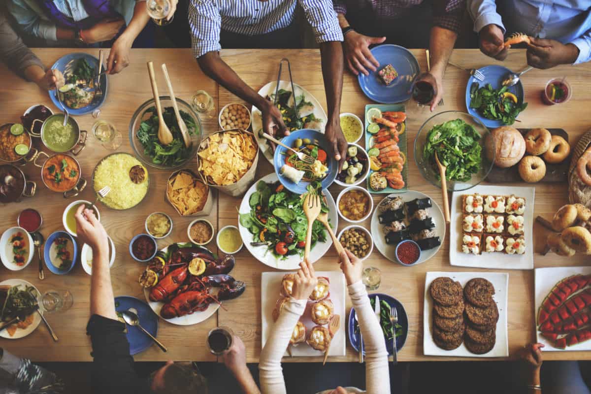 Cena tra amiche cosa preparare per sorprenderle? 3 idee Pourfemme