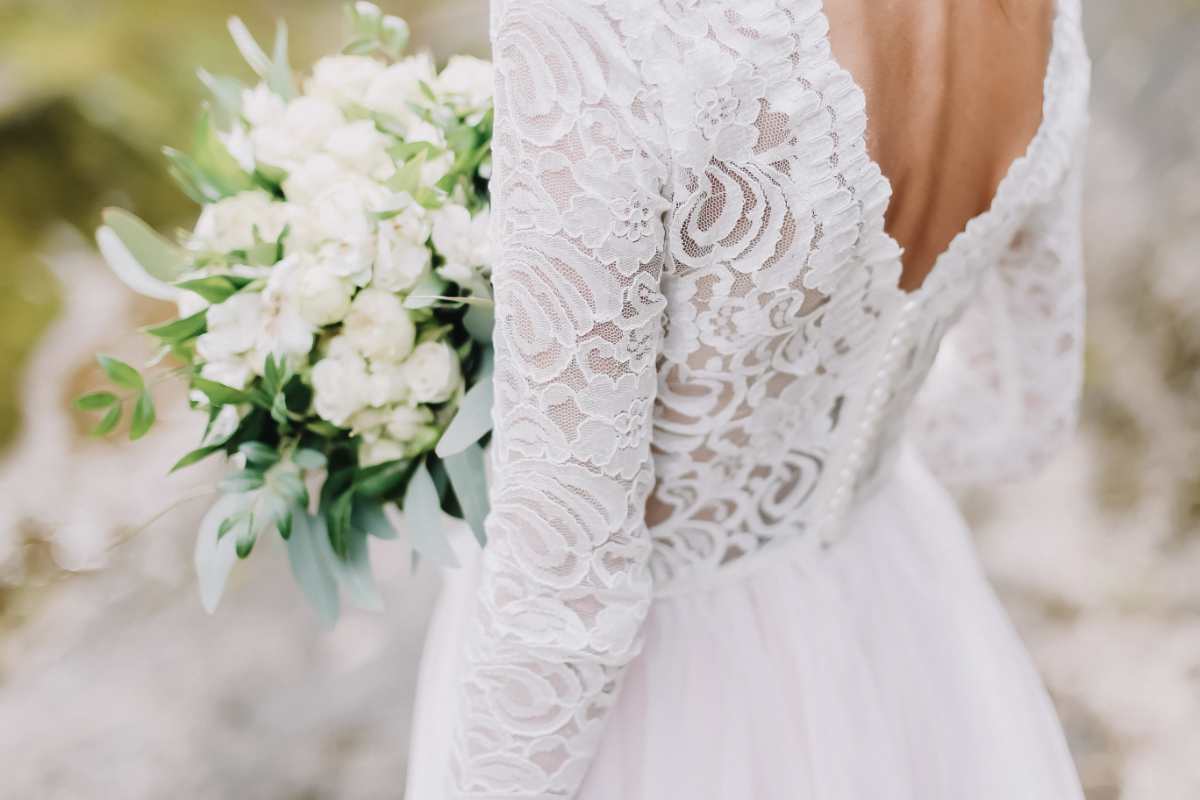 Secondo abito da sposa, di grande tendenza i pantaloni