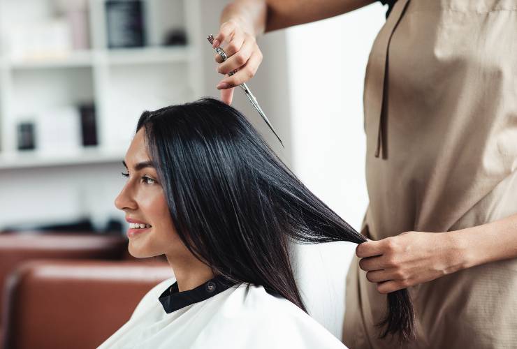 Quale taglio di capelli scegliere in base al décolleté