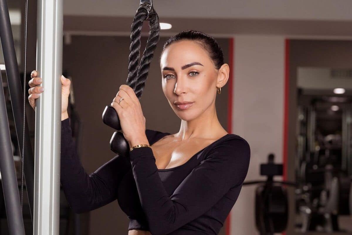 L'esercizio che meglio tonifica i glutei (non è lo squat)