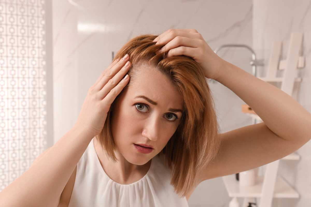 Incubo capelli grassi: come rallentare l’insorgenza di sebo in eccesso e farli splendere più a lungo