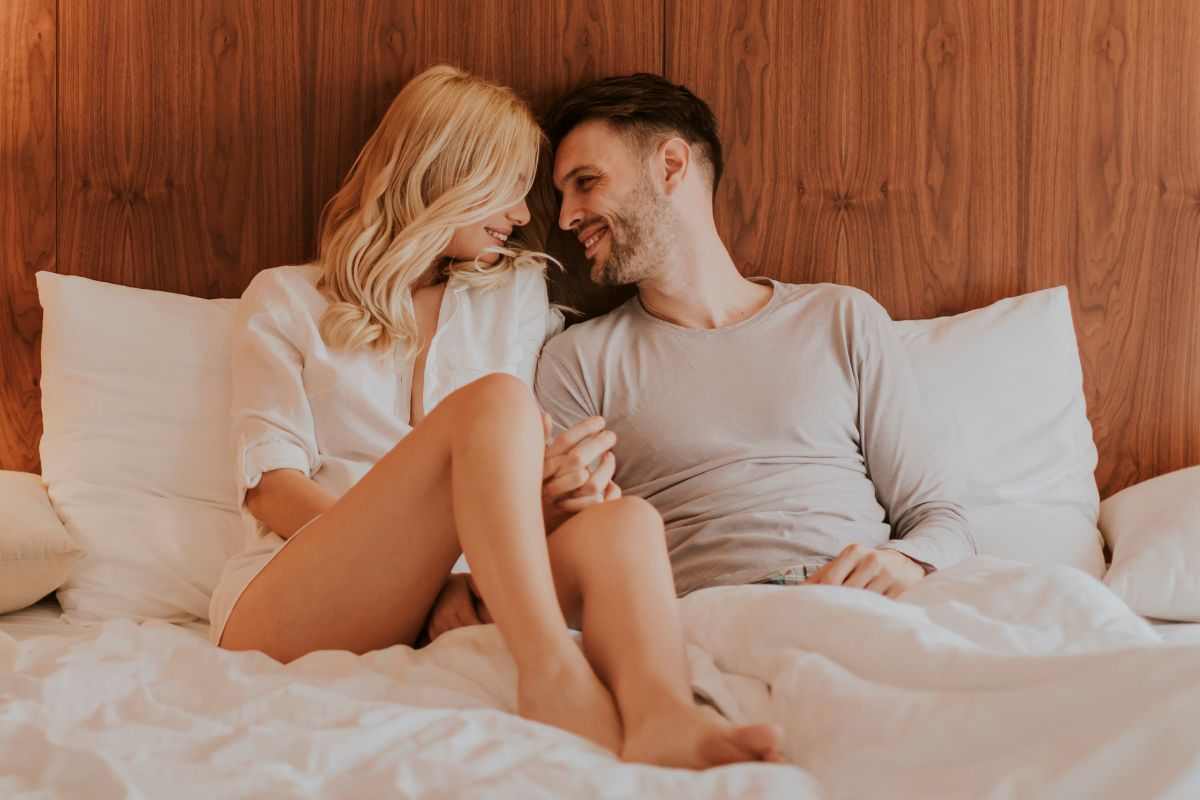 Letto matrimoniale alla francesce: tutte le caratteristiche per un nido d’amore confortevole