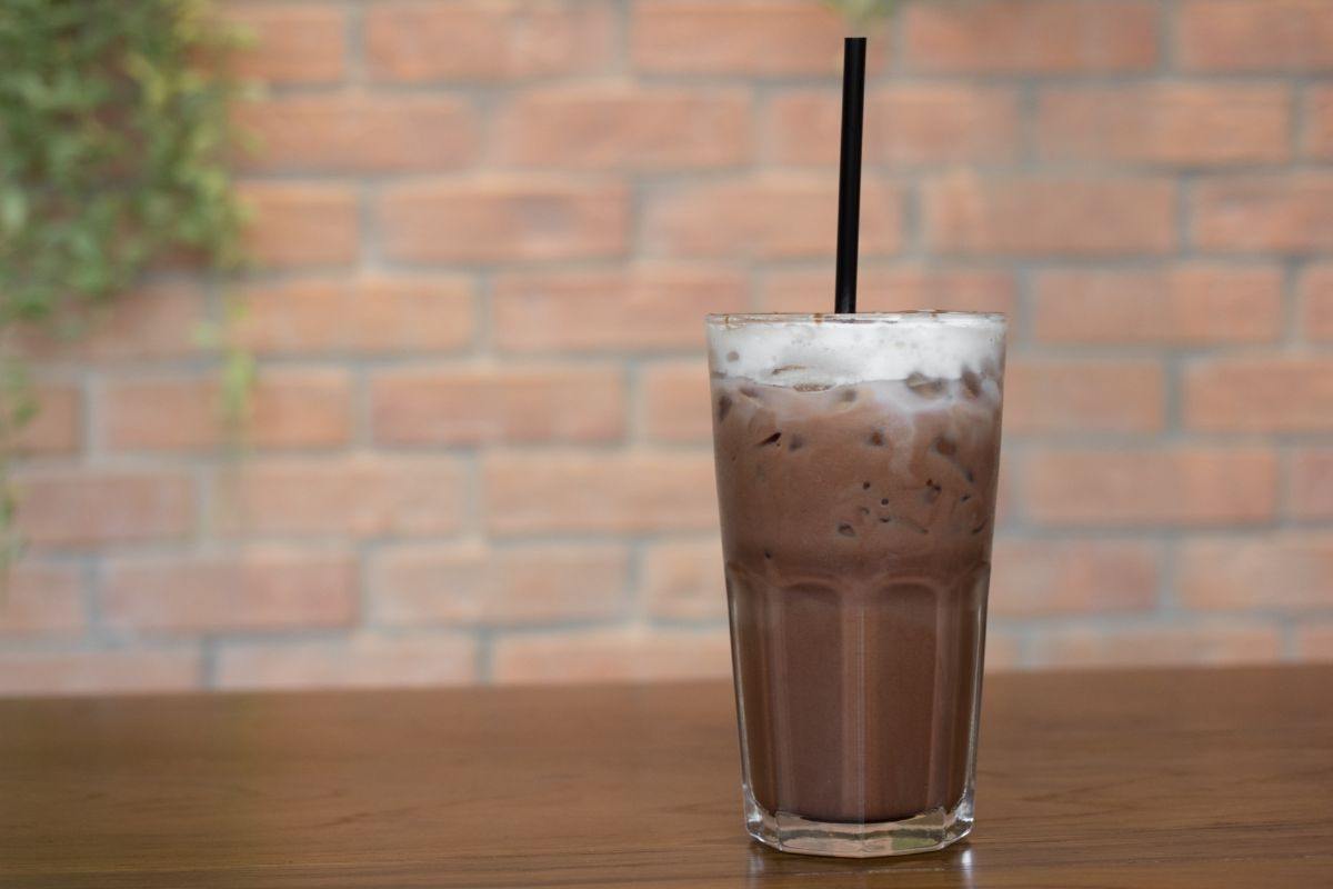come preparare il milkshake al cioccolato
