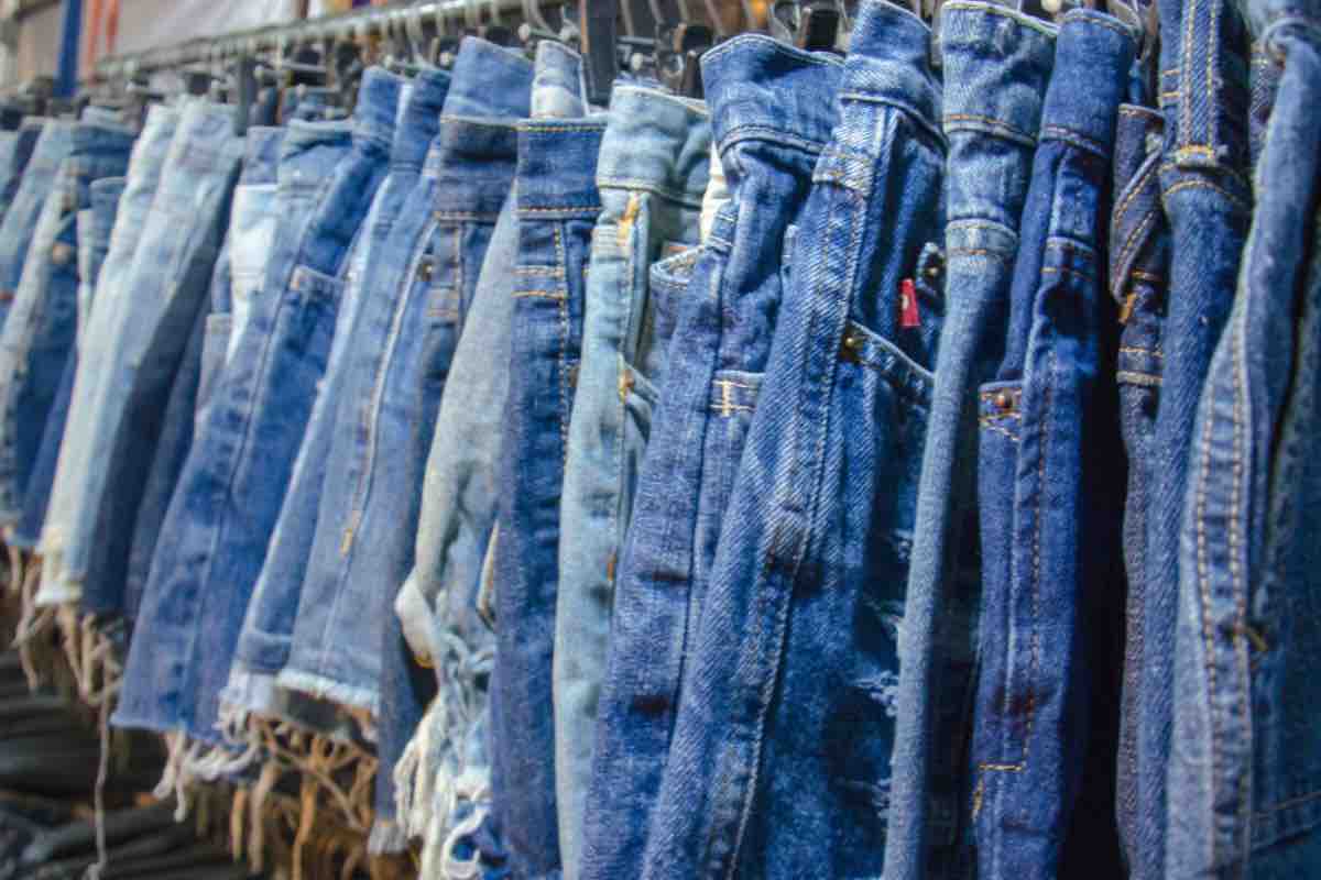 Dagli shorts ai jorts: i bermuda in jeans rivoluzionano tutto