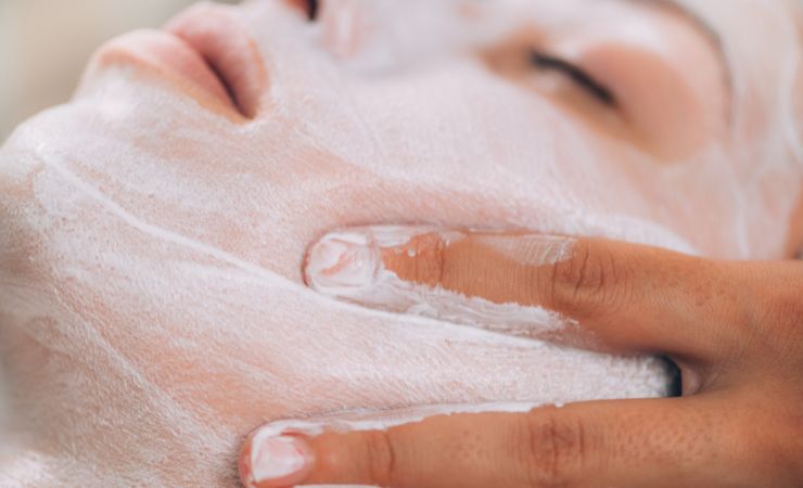 Come realizzare una maschera per il viso con banane mature
