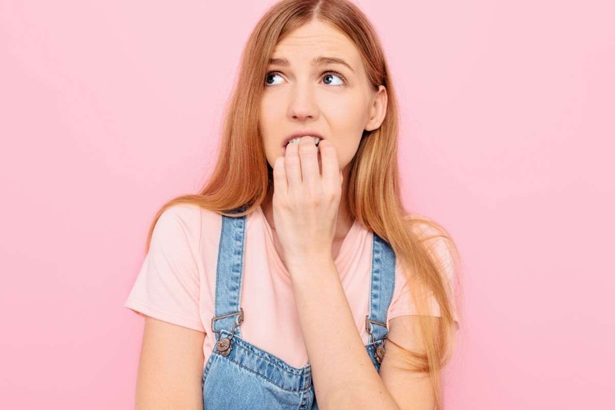 Sindrome dell’impostore: di che si tratta e da cosa dervia, cosa c’è da sapere