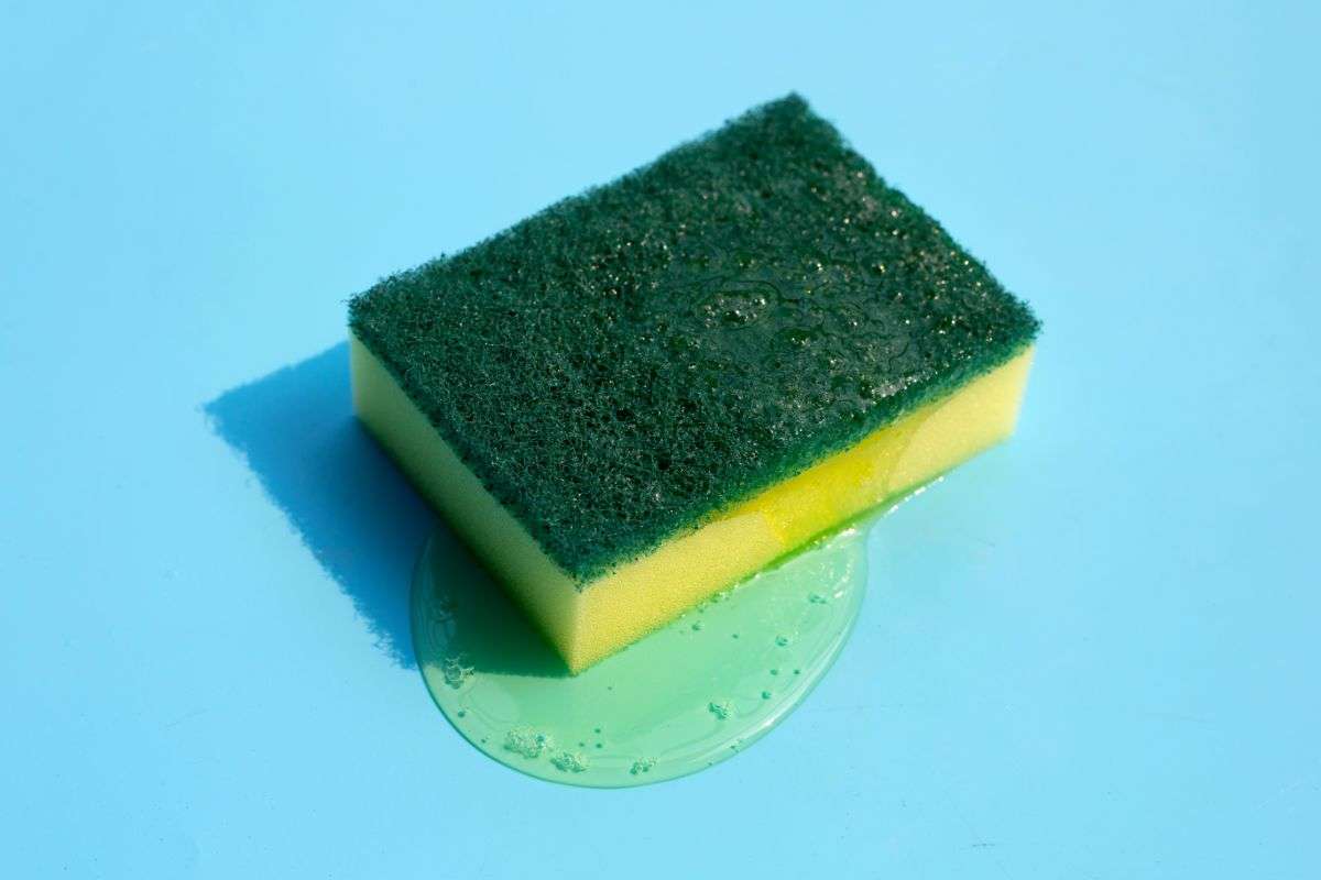 Come eliminare le macchie d'olio
