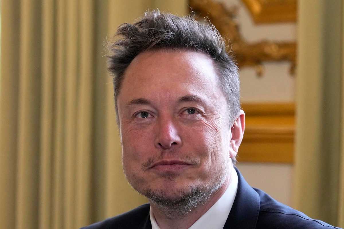 Twitter, la decisione di Elon Musk non piace a nessuno: anche se è temporanea