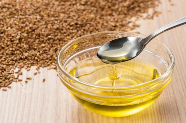 Olio ai semi di lino