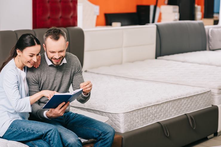 Sonno sereno: come scegliere il materasso
