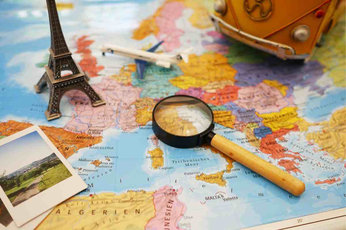 Prezzi alle stelle per le vacanze, ma queste mete sono rimaste ‘abbordabili’: la lista