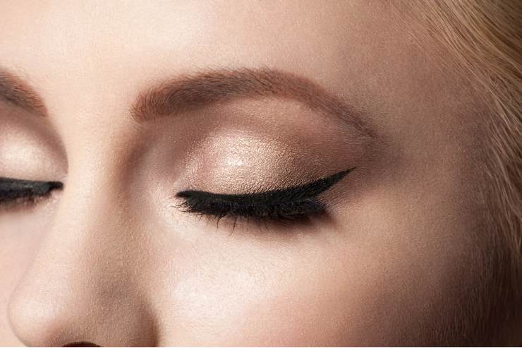 French make-up eyeliner