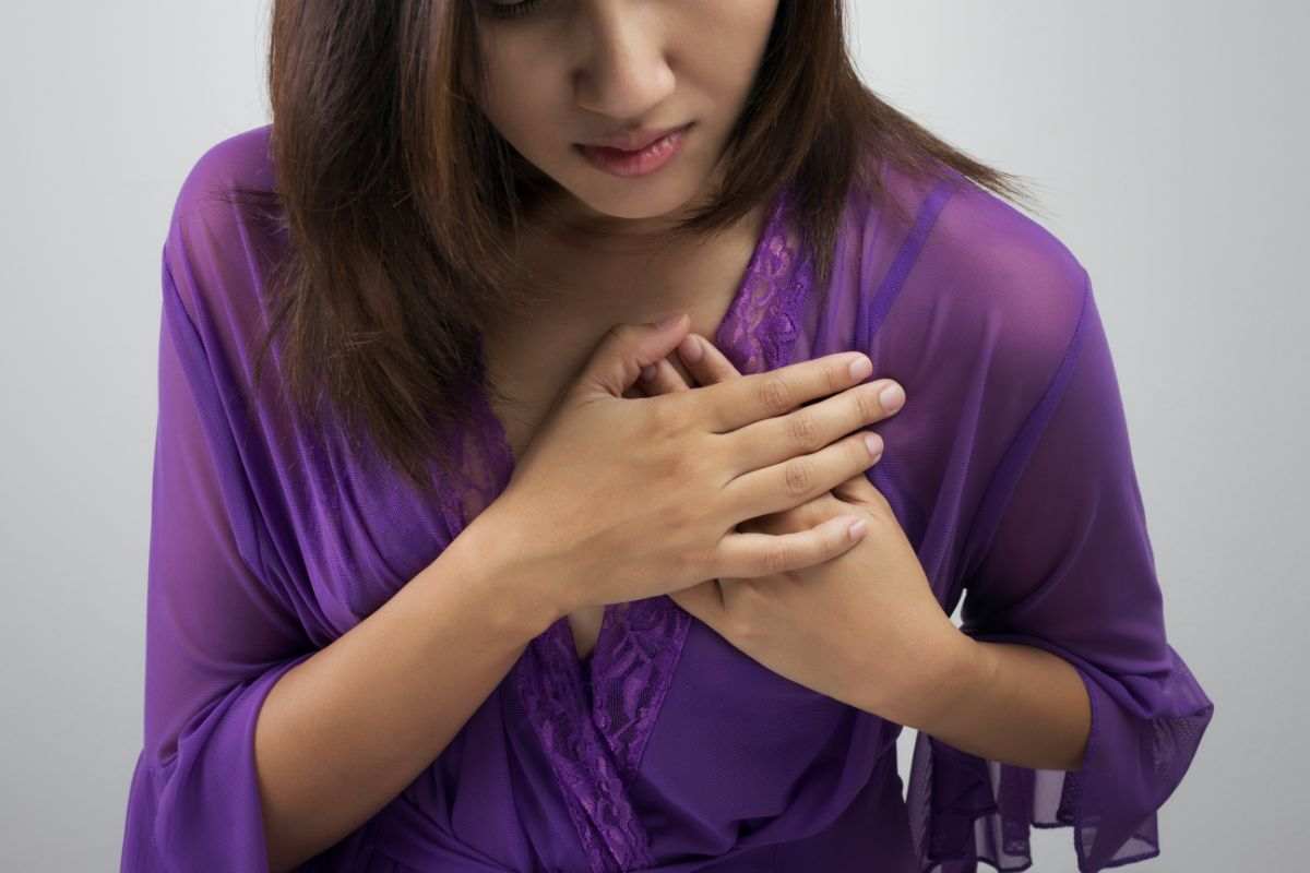Mai sottovalutare questi sintomi: sono un campanello d’allarme di imminenti problemi cardiaci