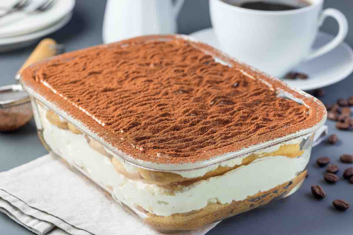 Tiramisu, addio al classico: la versione gelato si prepara in un lampo ed è un capolavoro