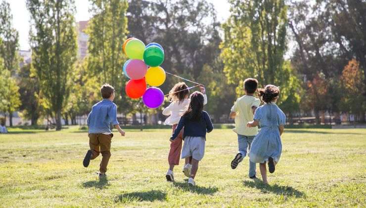 bambini giocano allarme medici