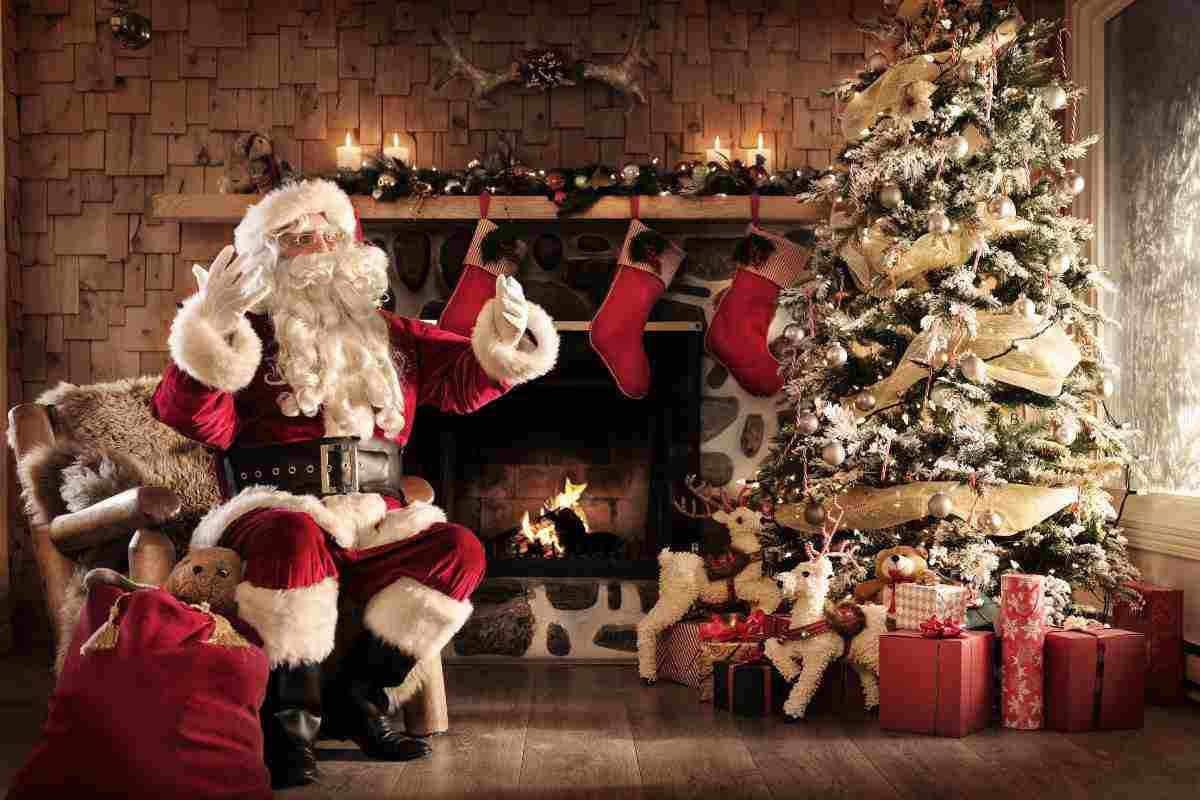 Vuoi incontrare Babbo Natale? Organizza il viaggio dei tuoi sogni in Lapponia: tutti i posti magici da vedere