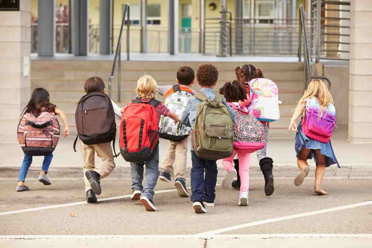 Il metodo Montessori è passato di moda: tutti pazzi per l’educazione steineriana