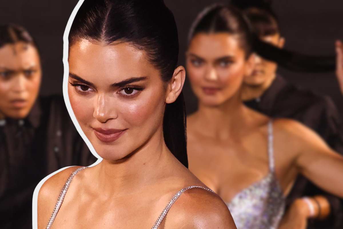 Kendall Jenner, l’abito da 150.000 cristalli illumina la notte di Parigi: più accecante della Tour Eiffel