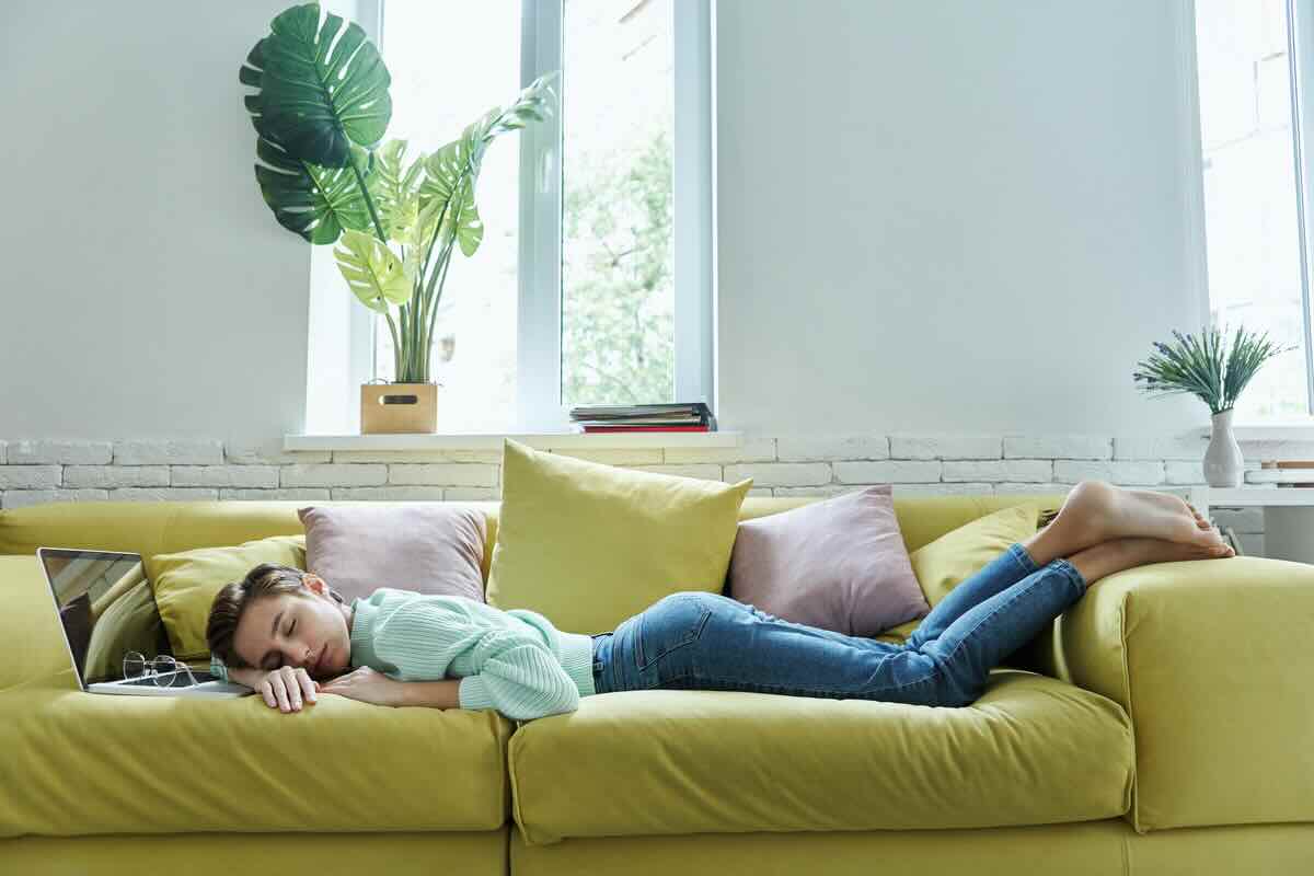 I sonnellini pomeridiani possono influenzare la durata della tua vita: ecco come