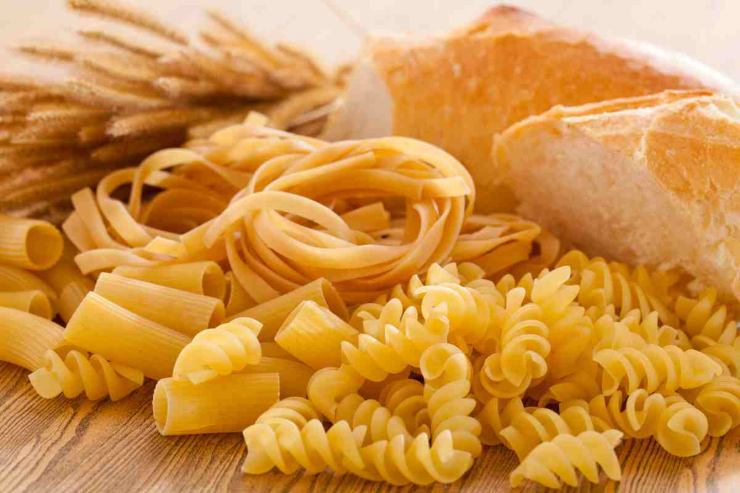 Perdere peso mangiando pasta, pane e riso