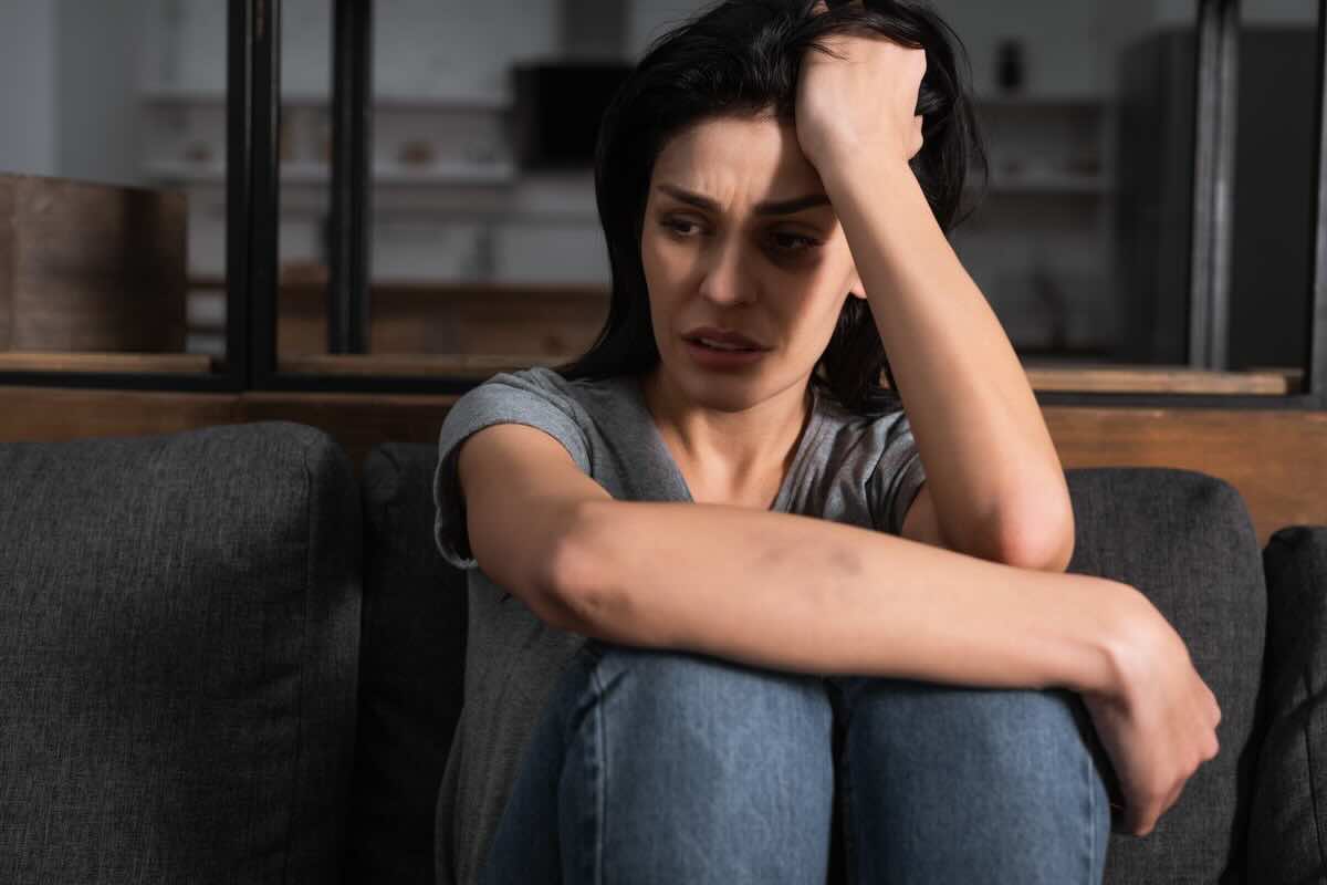 Trauma relazionale: quasi tutti hanno subito un trauma da un amore che ancora rovina la loro vita