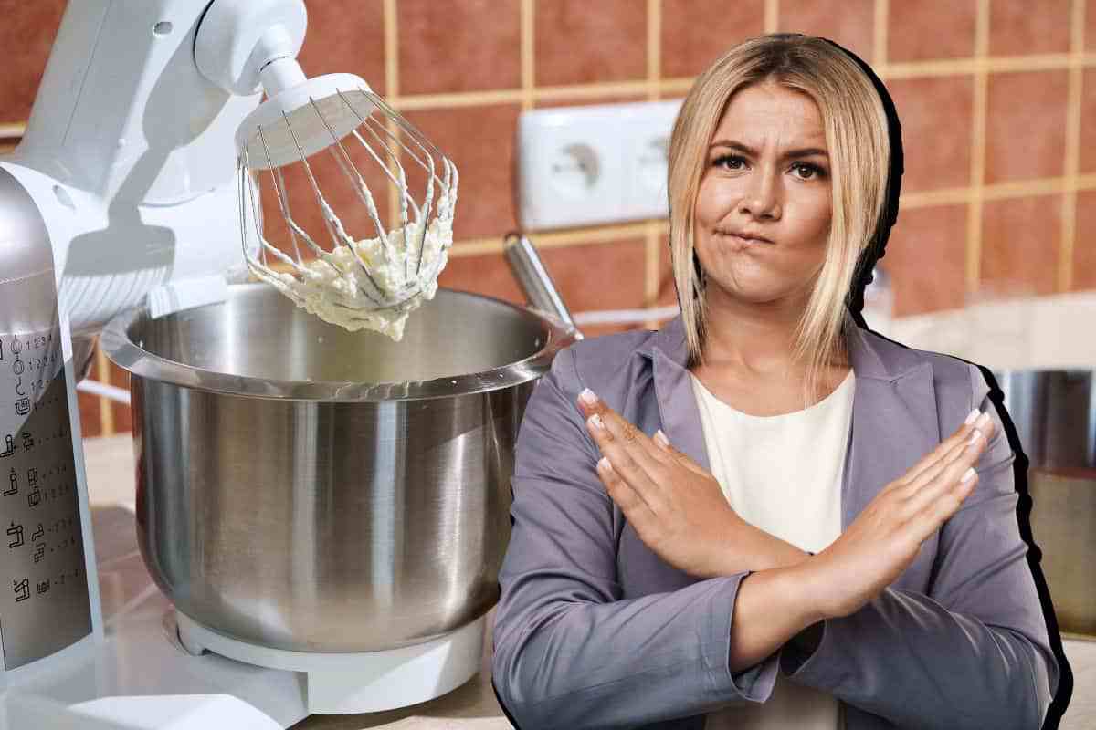 Non ti serve la planetaria per preparare questo pane fatto in casa leggero e alveolato: con il metodo della ‘pastella’ sarà perfetto