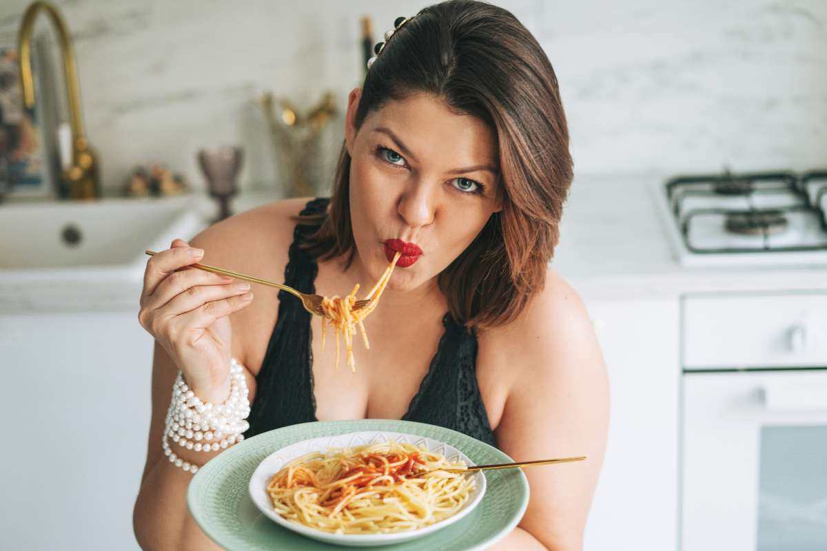 Gli spaghetti miracolosi senza calorie: non è magia ma scienza e si dimagrisce con tanto gusto prelibato