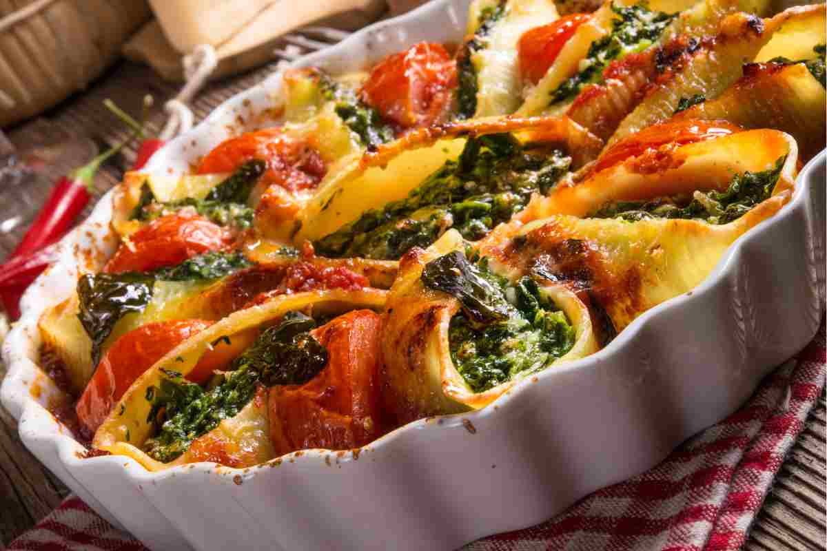 Conchiglioni ripieni spinaci e ricotta al forno per il pranzo di natale