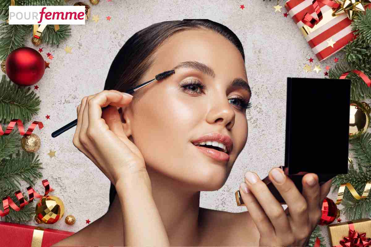 Ragazza che si trucca per Natale