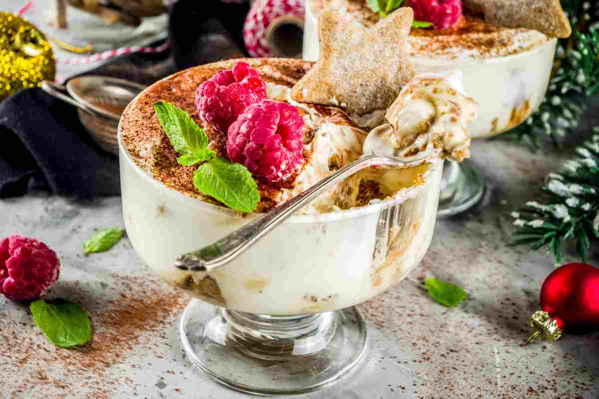 Coppetta di pandoro con il mascarpone ricetta