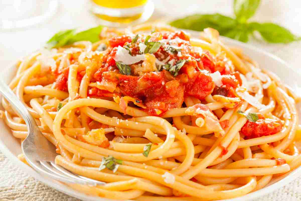 Pasta amatriciana ricetta