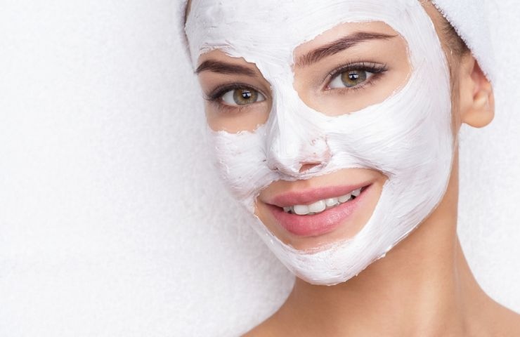 maschera viso fai da te idratante