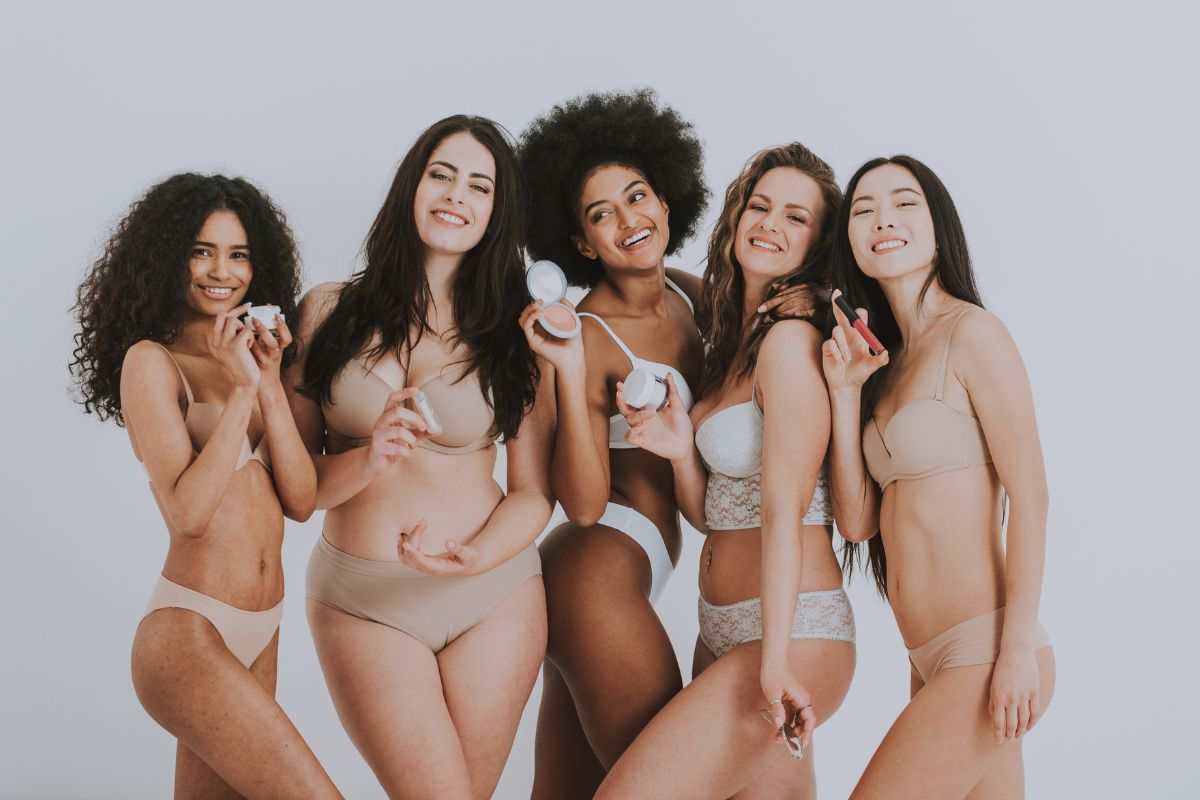 modelle curvy in posa