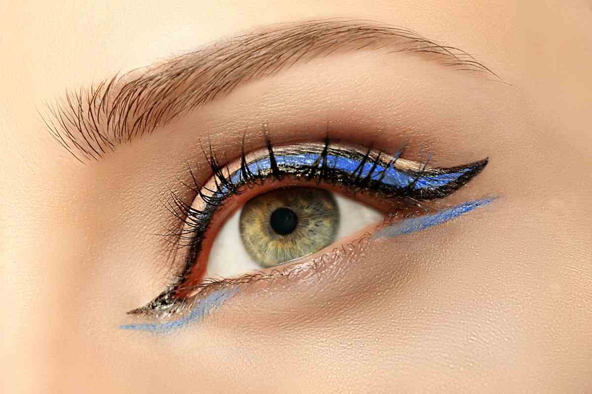 Eyeliner, ecco cosa ci dicono le tendenze sul trucco occhi della primavera estate