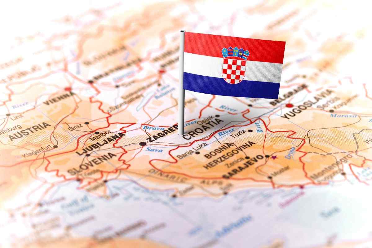 bandiera Croazia con mappa