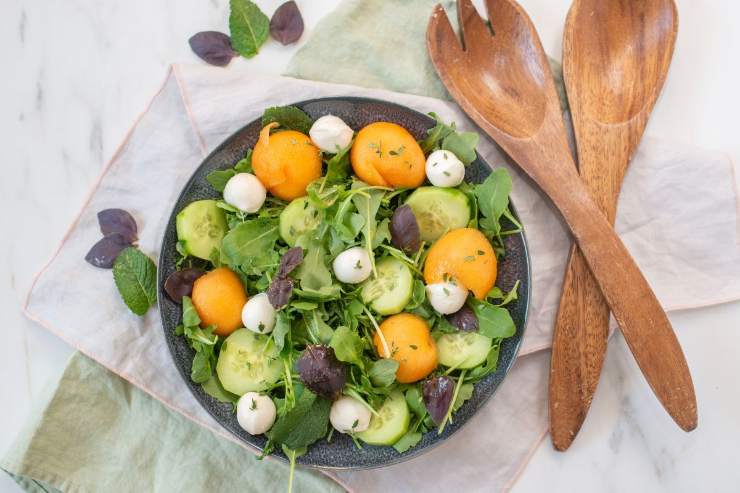piatto di insalata