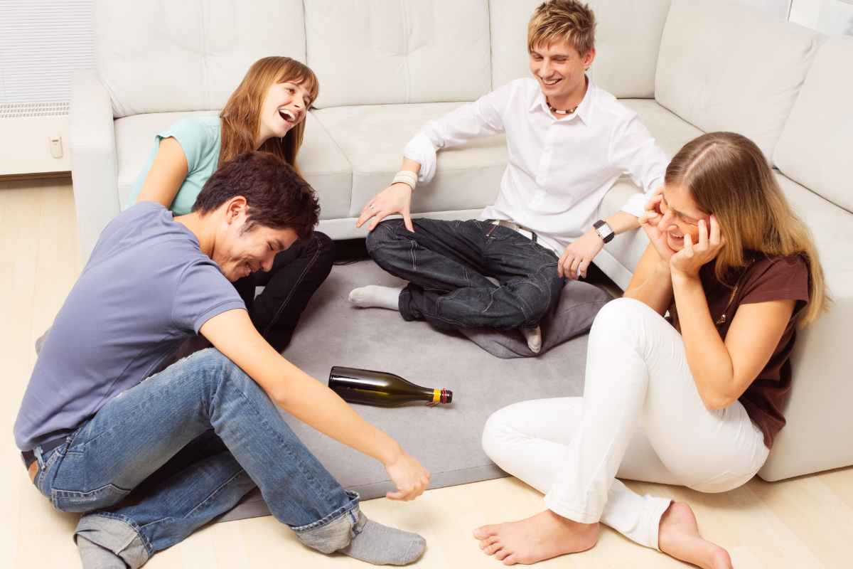 amici gioco della bottiglia