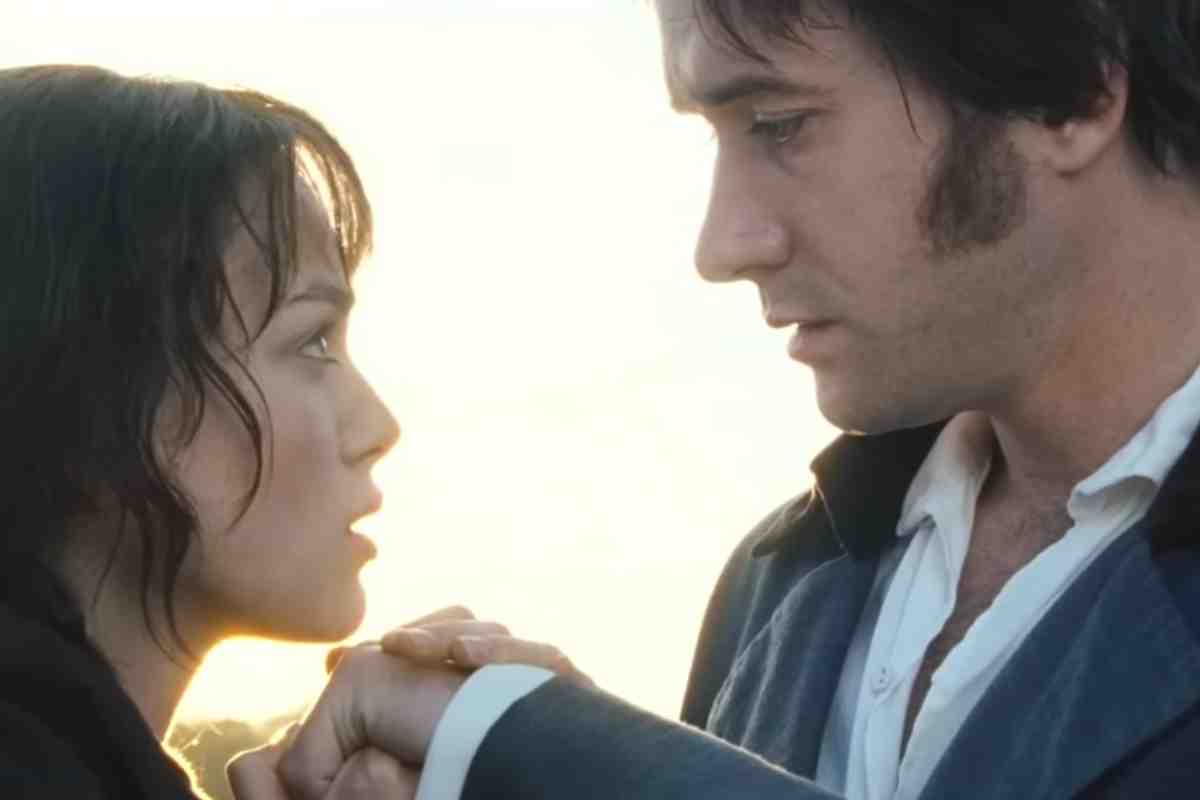 una scena del film Orgoglio e pregiudizio con Keira Knightley e Matthew Macfadyen