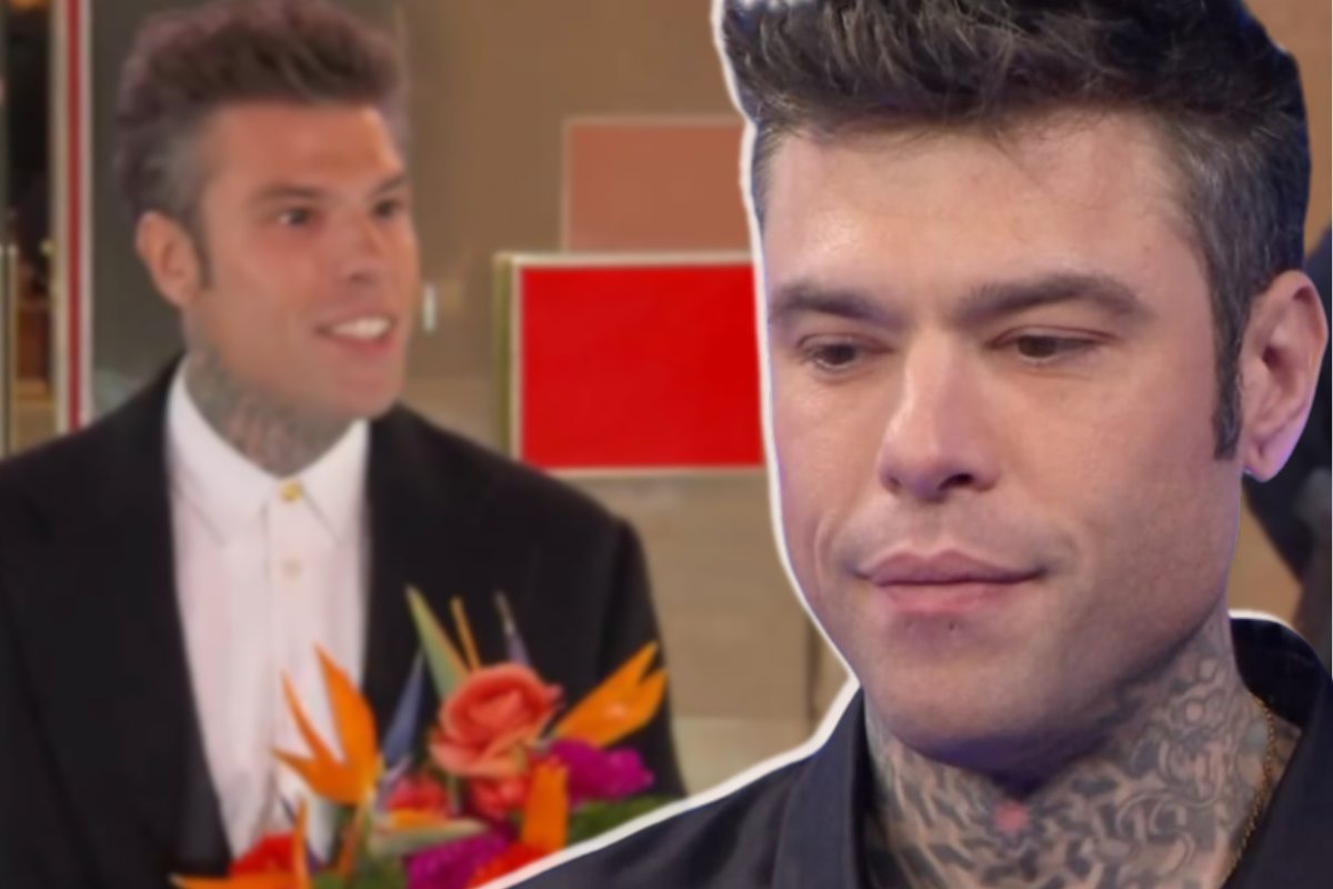 Primo piano di Fedez e nello sfodo Fedez sul red carpet dell'Ariston
